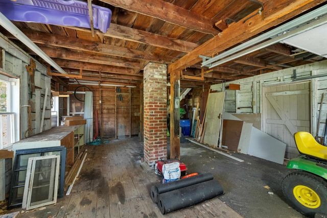 521 Governor Wentworth Highway, Tuftonboro, NH 03850