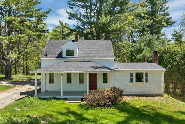 521 Governor Wentworth Highway, Tuftonboro, NH 03850