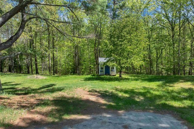 521 Governor Wentworth Highway, Tuftonboro, NH 03850