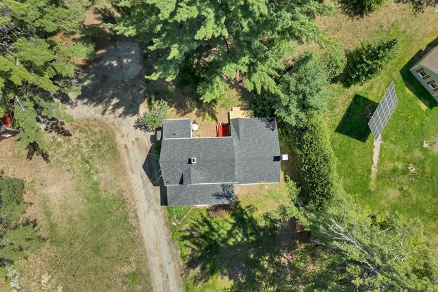 521 Governor Wentworth Highway, Tuftonboro, NH 03850