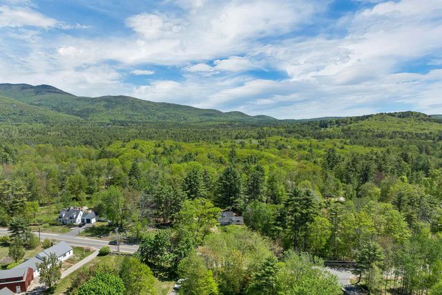 521 Governor Wentworth Highway, Tuftonboro, NH 03850