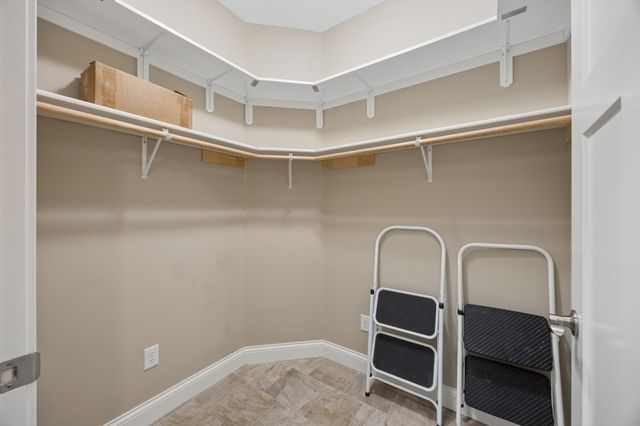 407 Paradise Drive SE, Saint Michael, MN 55376