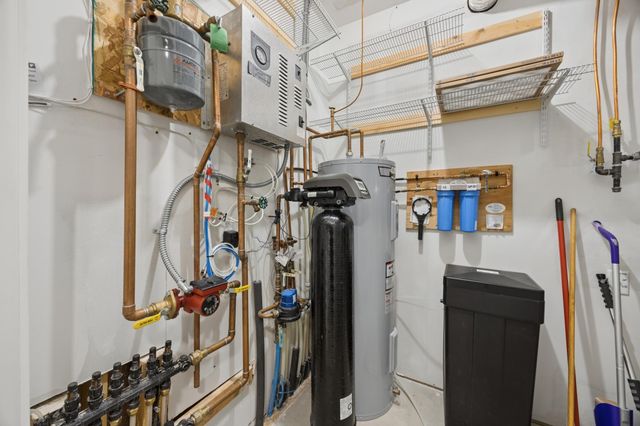 407 Paradise Drive SE, Saint Michael, MN 55376