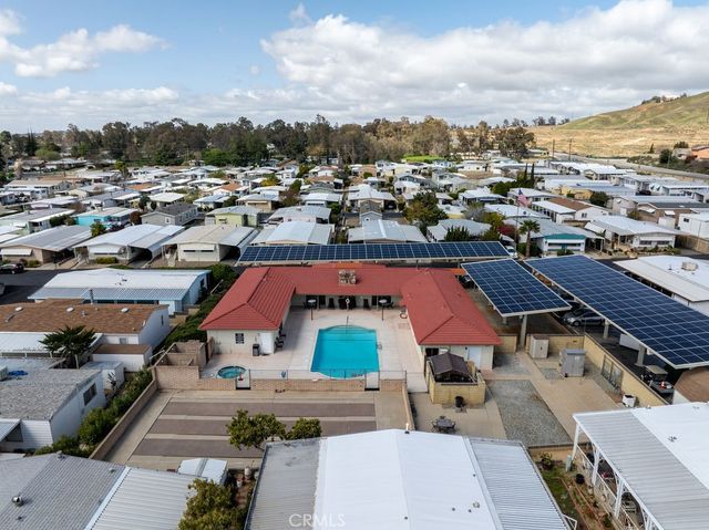 2200 W Wilson 122, Banning, CA 92220