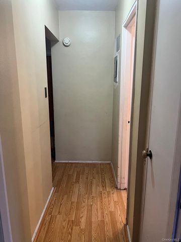 8719 204th Street A41, Hollis, NY 11427