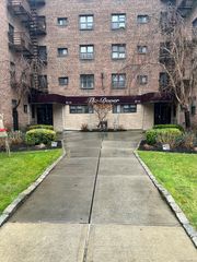8719 204th Street A41, Hollis, NY 11427