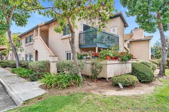 11235 Avenida De Los Lobos C, San Diego, CA 92128