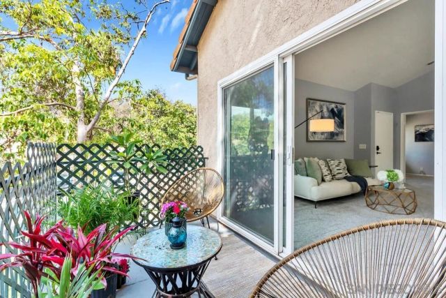 11235 Avenida De Los Lobos C, San Diego, CA 92128