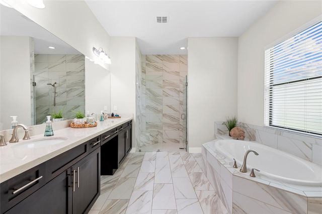 8099 NW 115th Way, Parkland, FL 33076