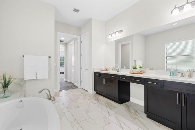 8099 NW 115th Way, Parkland, FL 33076
