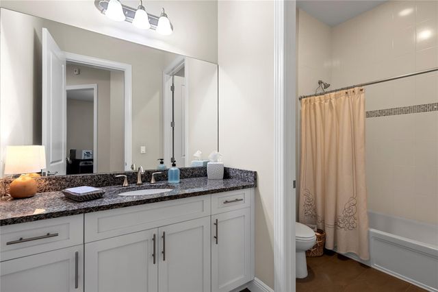 8099 NW 115th Way, Parkland, FL 33076