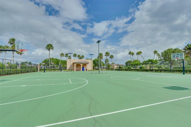 8099 NW 115th Way, Parkland, FL 33076