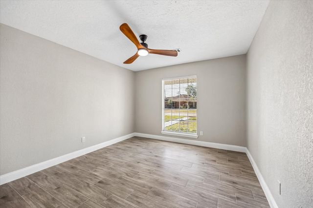 11027 Sagehill Drive, Houston, TX 77089