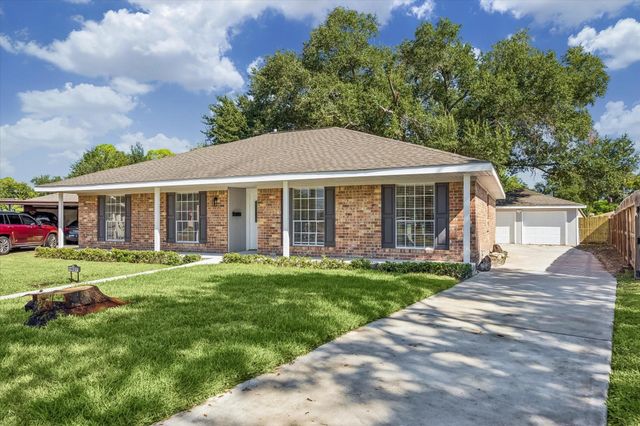 11027 Sagehill Drive, Houston, TX 77089