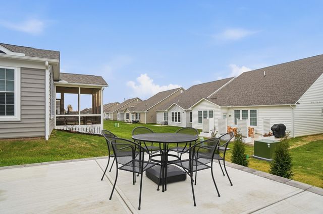 6393 Callaway Square E, New Albany, OH 43054