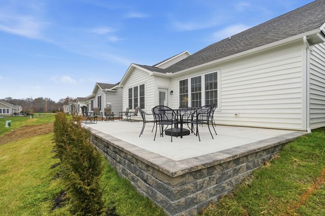 6393 Callaway Square E, New Albany, OH 43054