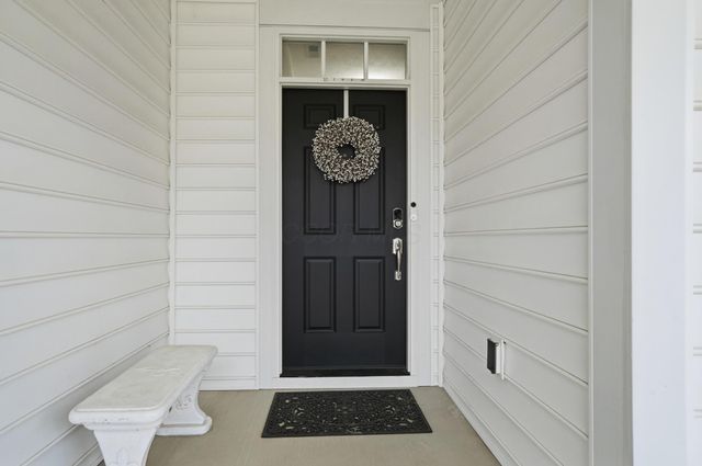 6393 Callaway Square E, New Albany, OH 43054