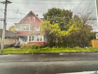 161-163 Wilmot Avenue, Bridgeport, CT 06607