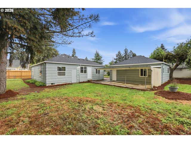 11514 Se ALDER St, Portland, OR 97216