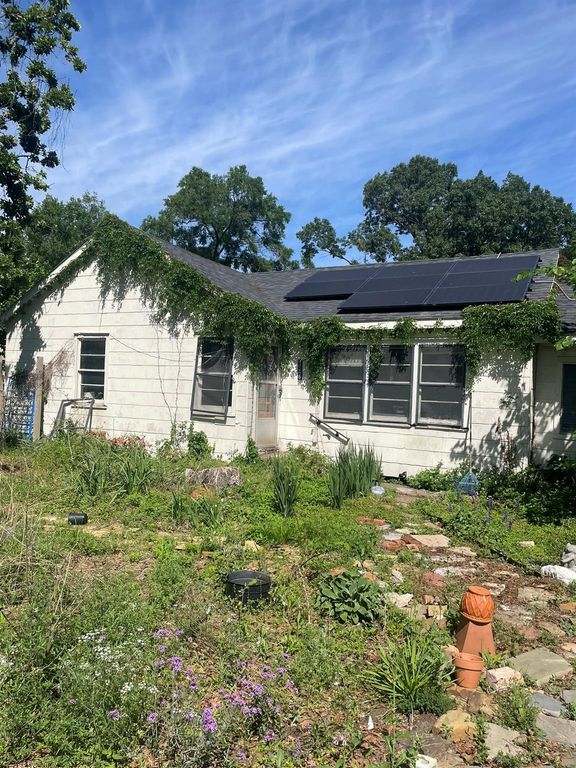 15627 S Brentwood Street, Channelview, TX 77530