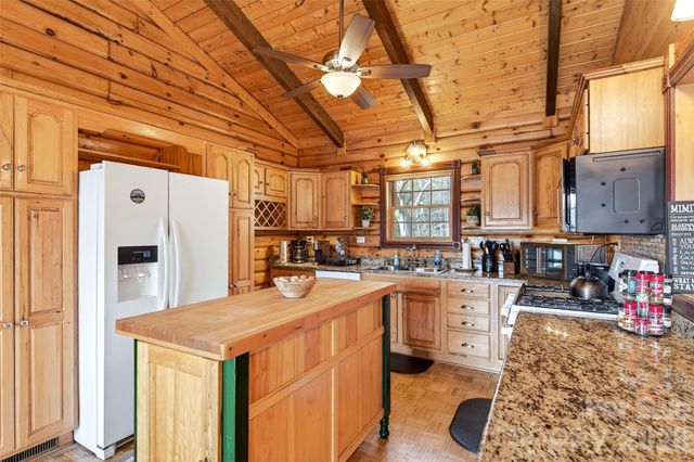 542 Allen Mountain Lane, Spruce Pine, NC 28777