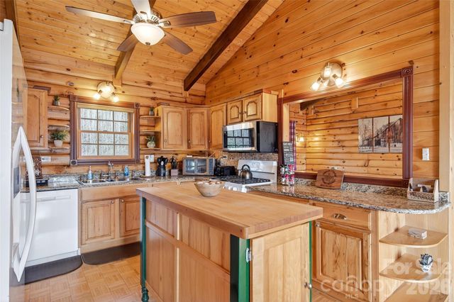 542 Allen Mountain Lane, Spruce Pine, NC 28777