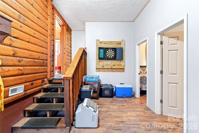 542 Allen Mountain Lane, Spruce Pine, NC 28777