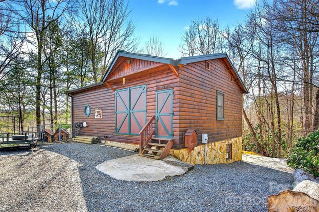 542 Allen Mountain Lane, Spruce Pine, NC 28777