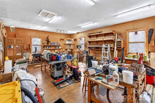 542 Allen Mountain Lane, Spruce Pine, NC 28777