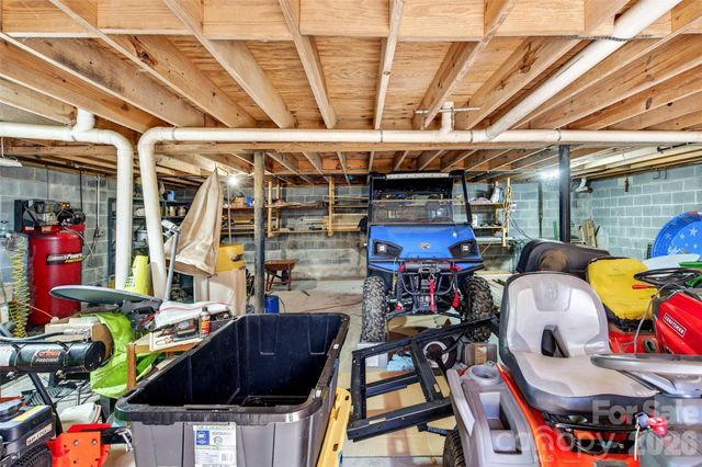 542 Allen Mountain Lane, Spruce Pine, NC 28777