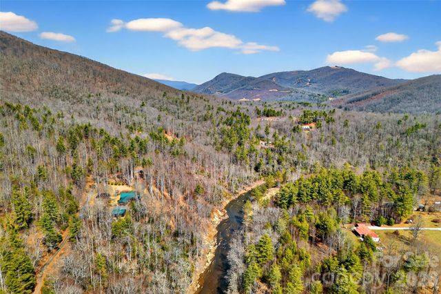 542 Allen Mountain Lane, Spruce Pine, NC 28777