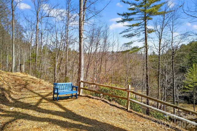 542 Allen Mountain Lane, Spruce Pine, NC 28777