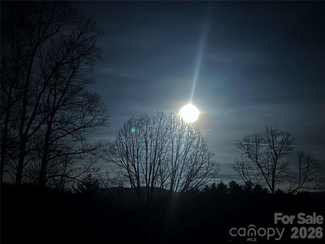 542 Allen Mountain Lane, Spruce Pine, NC 28777