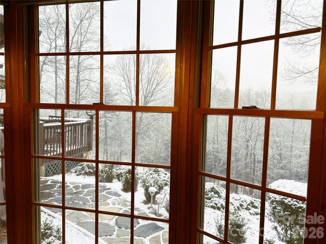 542 Allen Mountain Lane, Spruce Pine, NC 28777