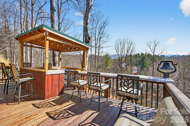 542 Allen Mountain Lane, Spruce Pine, NC 28777