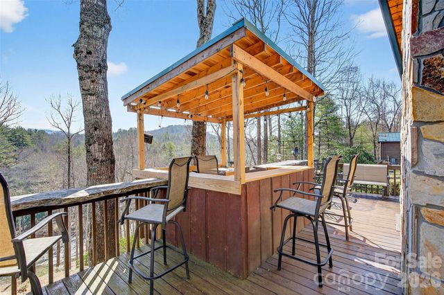 542 Allen Mountain Lane, Spruce Pine, NC 28777