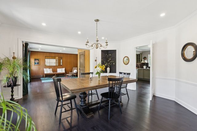 60 Ridge Road, Barrington Hills, IL 60010