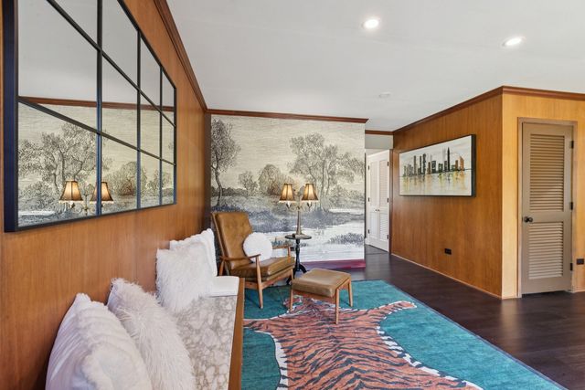 60 Ridge Road, Barrington Hills, IL 60010