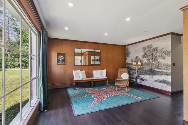 60 Ridge Road, Barrington Hills, IL 60010