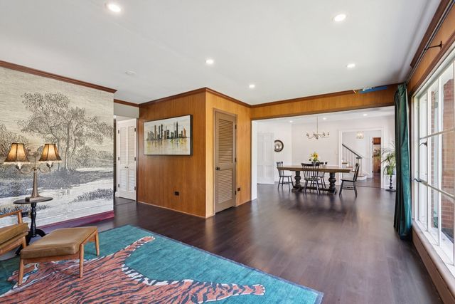 60 Ridge Road, Barrington Hills, IL 60010