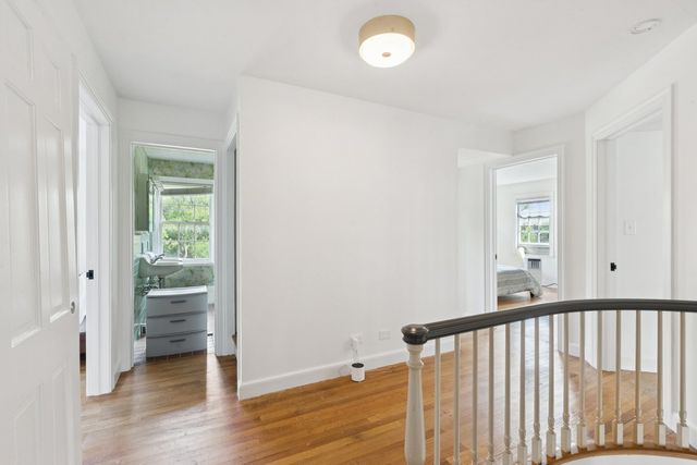 60 Ridge Road, Barrington Hills, IL 60010