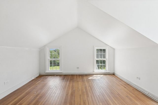 60 Ridge Road, Barrington Hills, IL 60010