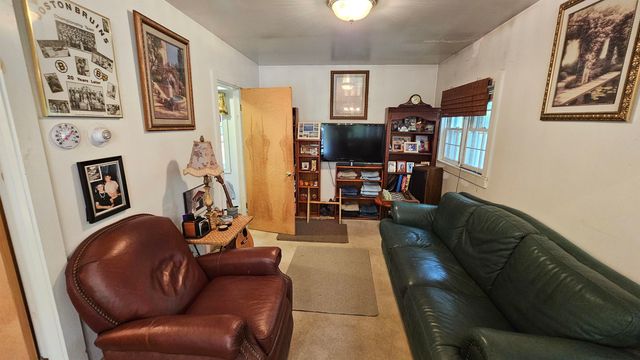 787 Vermont Route 30, Newfane, VT 05345