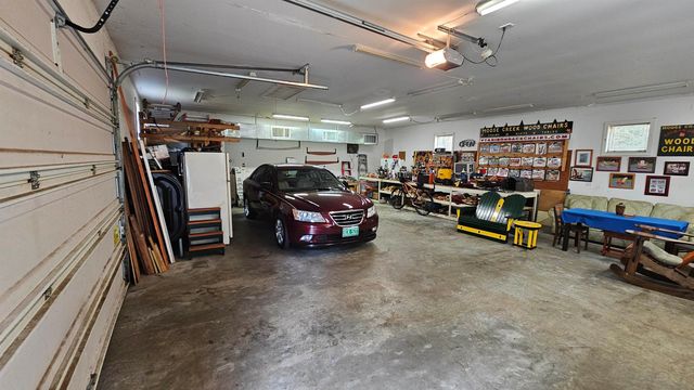 787 Vermont Route 30, Newfane, VT 05345