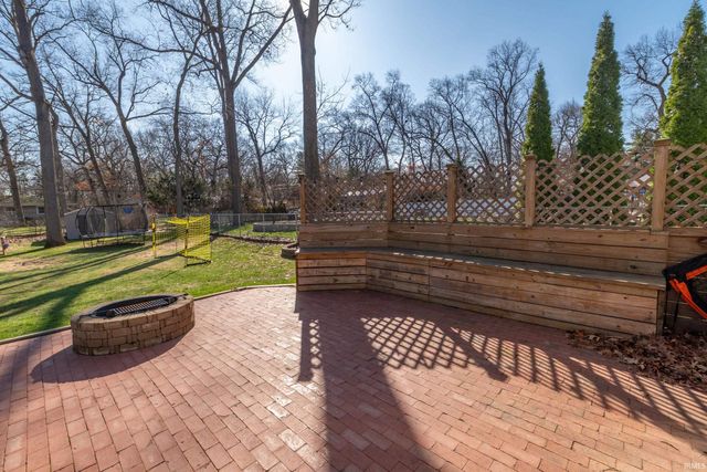 53160 Placid Drive, South Bend, IN 46637