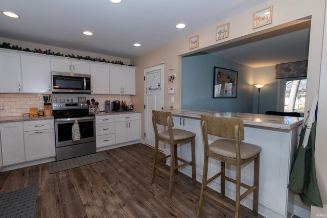 53160 Placid Drive, South Bend, IN 46637