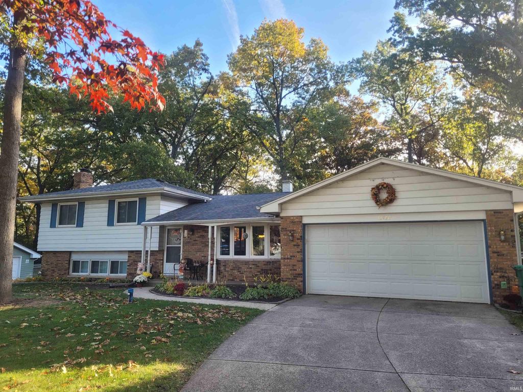 53160 Placid Drive, South Bend, IN 46637
