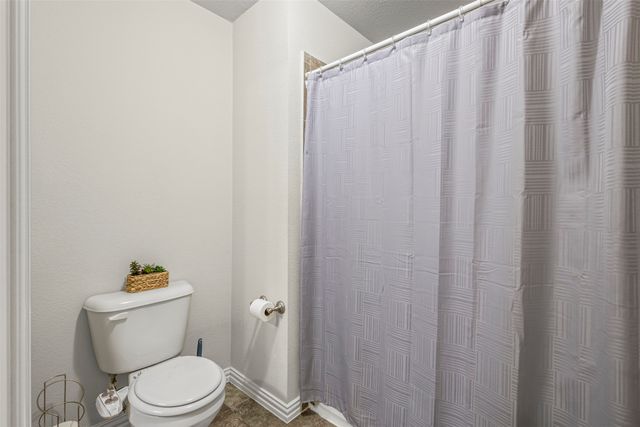 1725 Sagewood Drive, Desoto, TX 75115