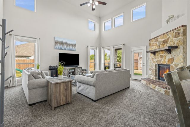 1725 Sagewood Drive, Desoto, TX 75115