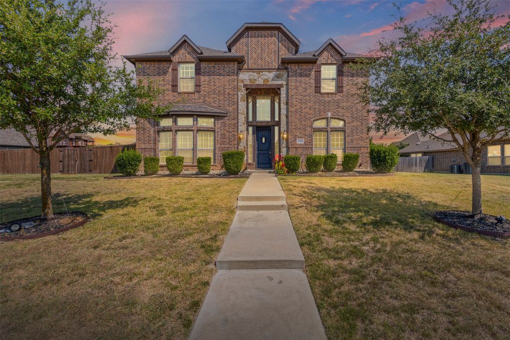 1725 Sagewood Drive, Desoto, TX 75115